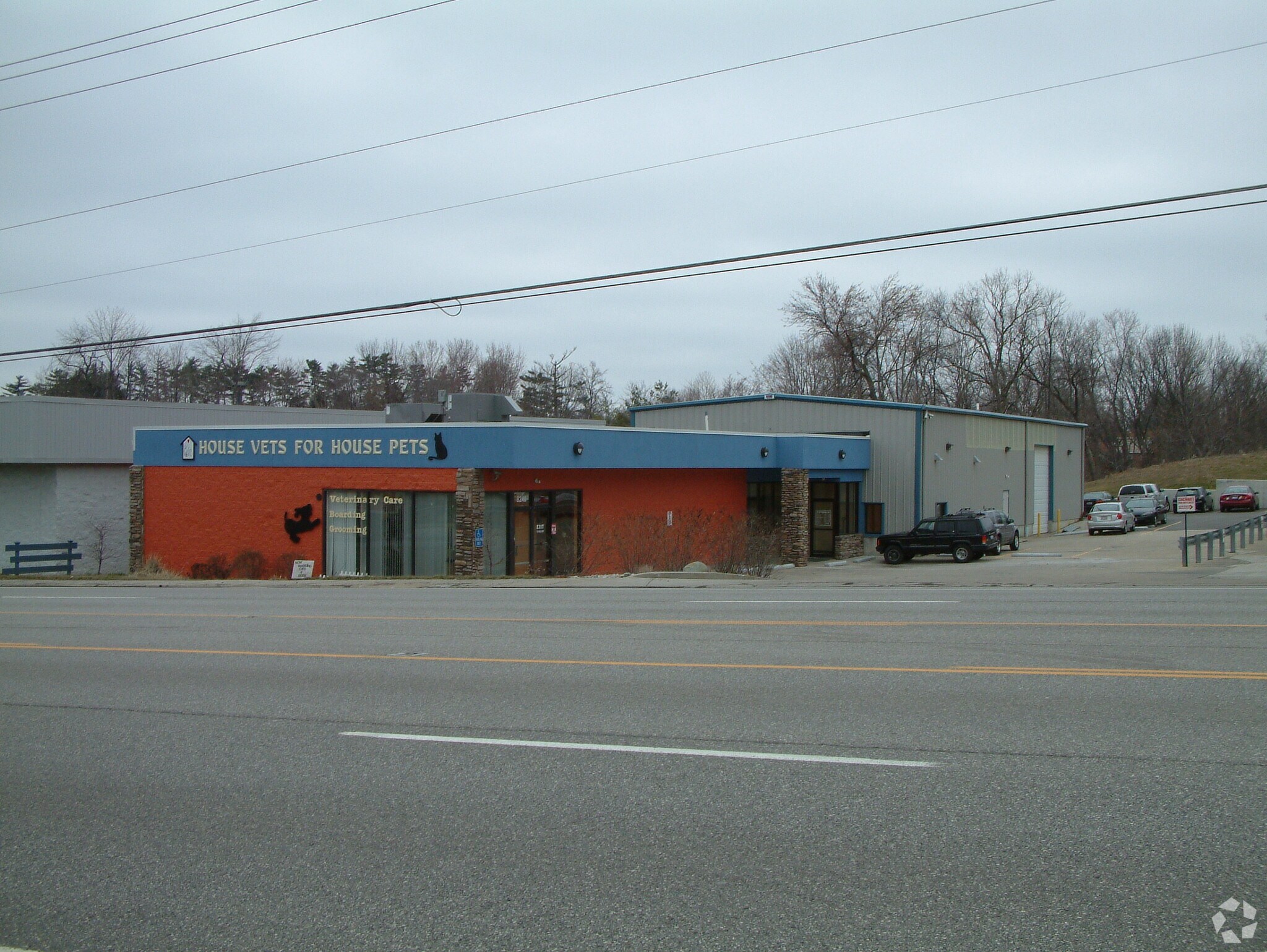 8240 Beechmont Ave, Cincinnati, OH à vendre Photo principale- Image 1 de 3