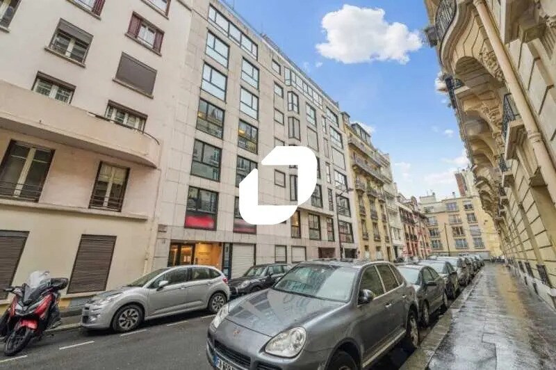 Office in Neuilly-sur-Seine for lease - Building Photo - Image 2 of 10