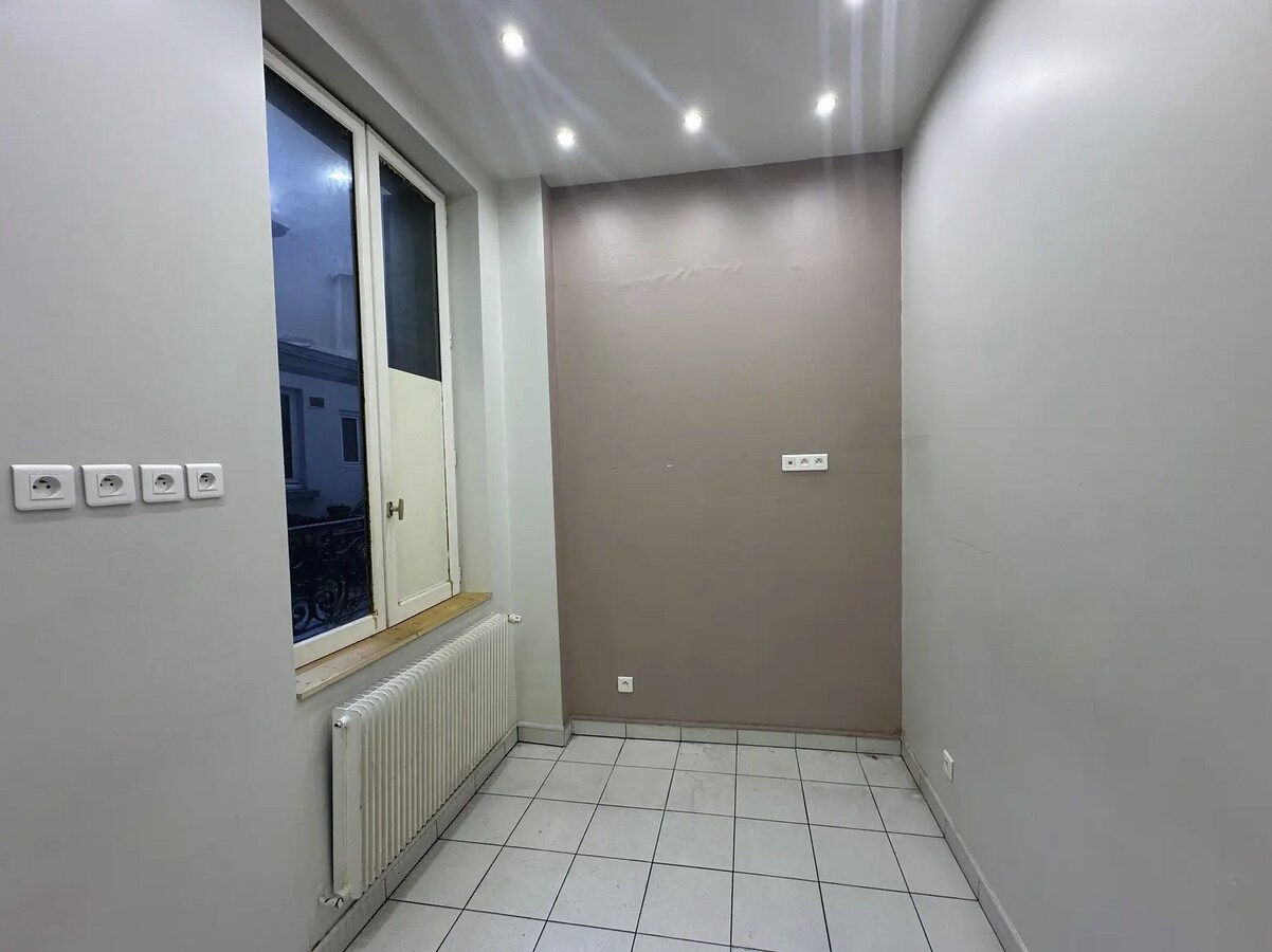 6 Rue Meynadier, Paris, PAR 75019 - Unit 1 - - Interior Photo - Image 1 of 5