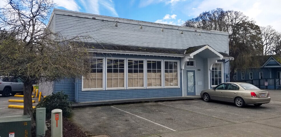 614 Morris St, La Conner, WA à vendre - Photo principale - Image 2 de 5