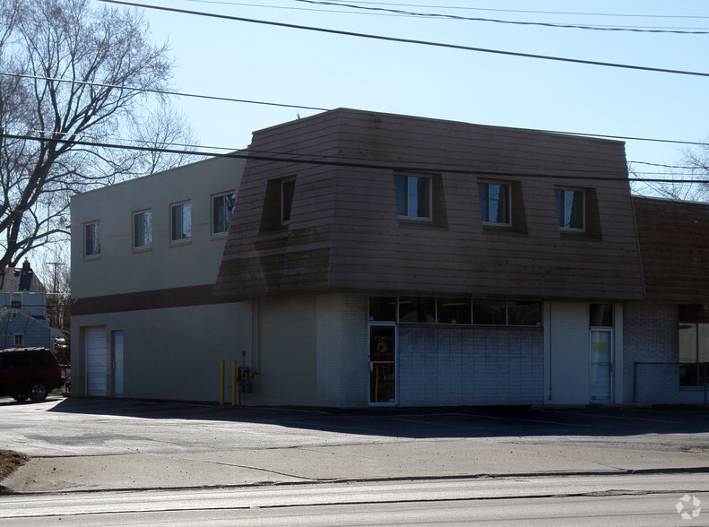 2950 Douglas Rd, Toledo, OH à vendre - Photo principale - Image 1 de 10