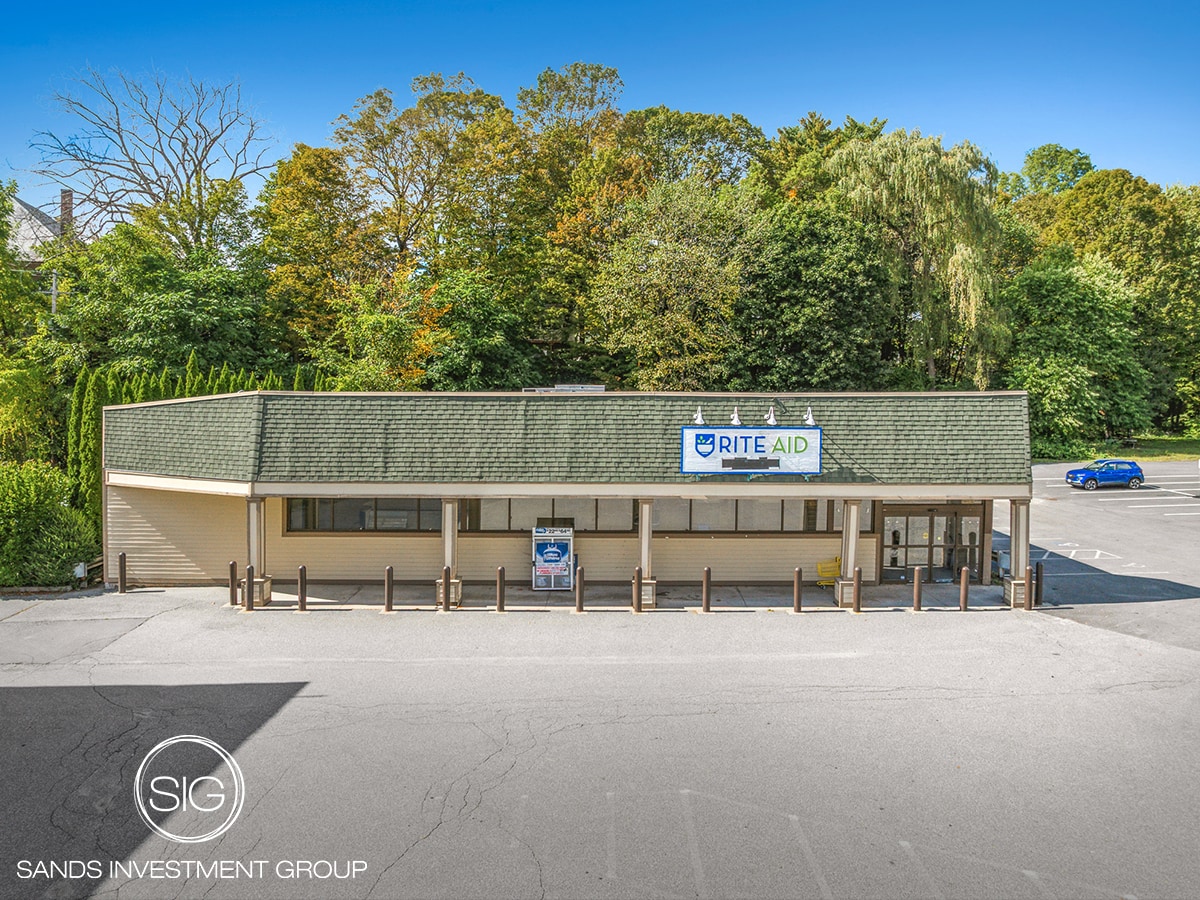 52 Main St, Windsor, VT for sale Building Photo- Image 1 of 6