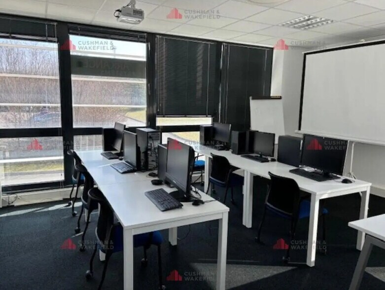 Bureau dans Besançon à louer - Photo intérieure - Image 3 de 4