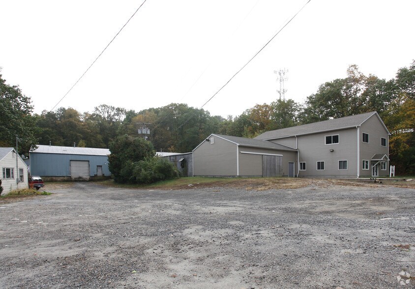 8 Route 80, Killingworth, CT à louer - Photo du bâtiment - Image 3 de 74