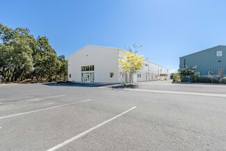 Plus de détails pour 140 Grove Ct, Healdsburg, CA - Industriel/Logistique à louer