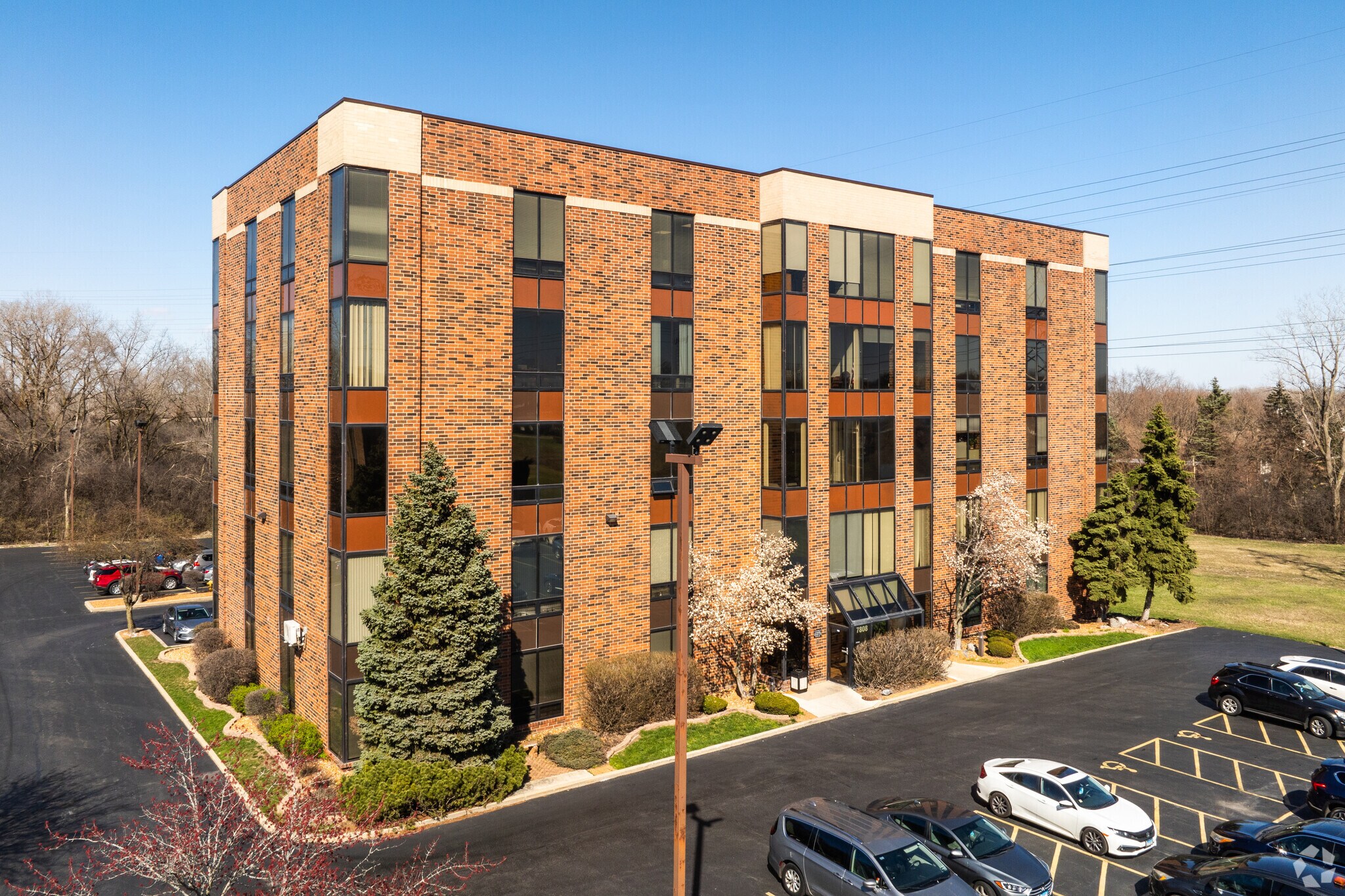 7808 W College Dr, Palos Heights, IL for lease Primary Photo- Image 1 of 6