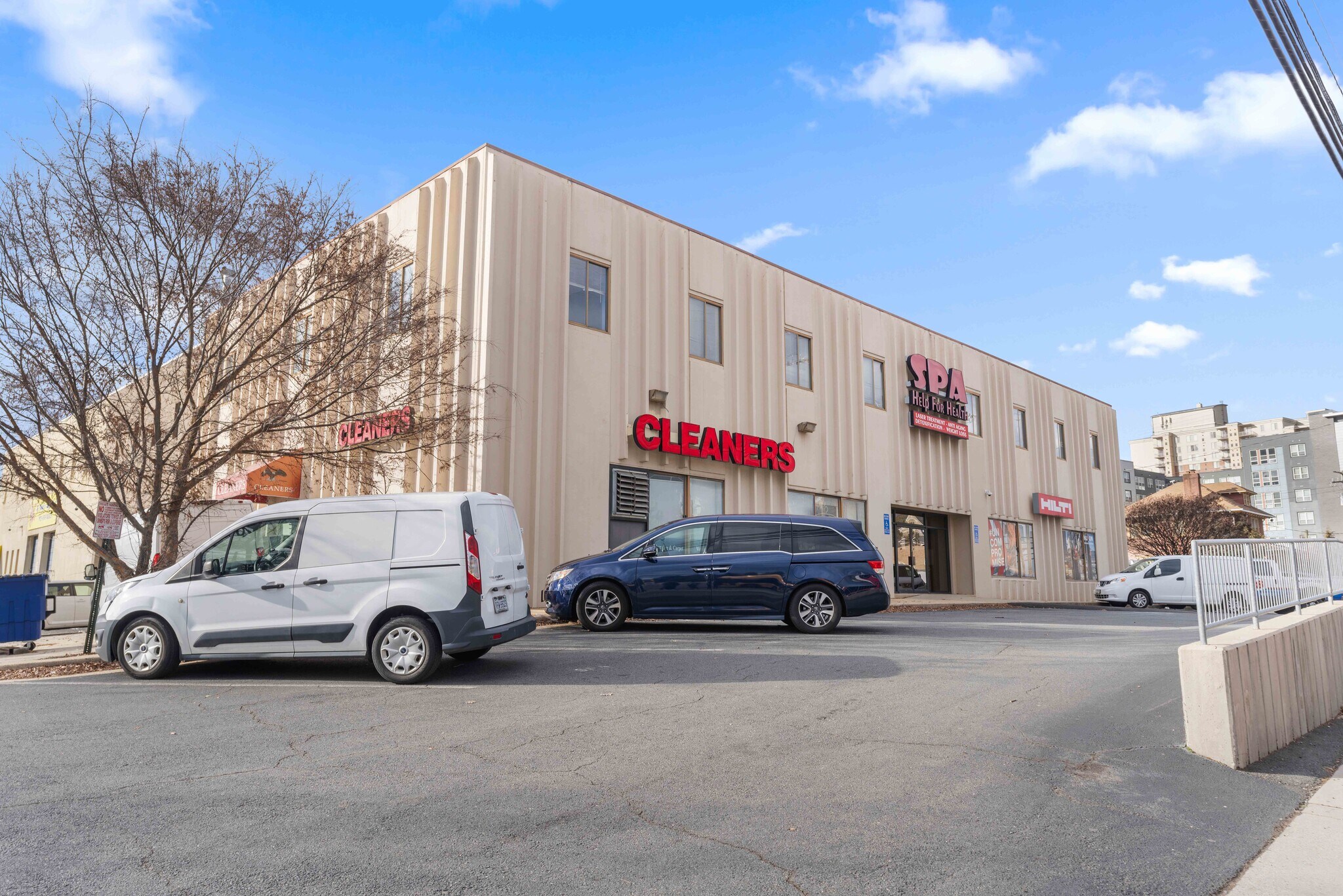 2800 Gallows Rd, Vienna, VA à louer Photo du bâtiment- Image 1 de 11