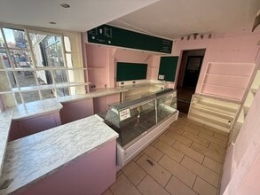 18 High St, Pinner for lease Interior Photo- Image 1 of 5