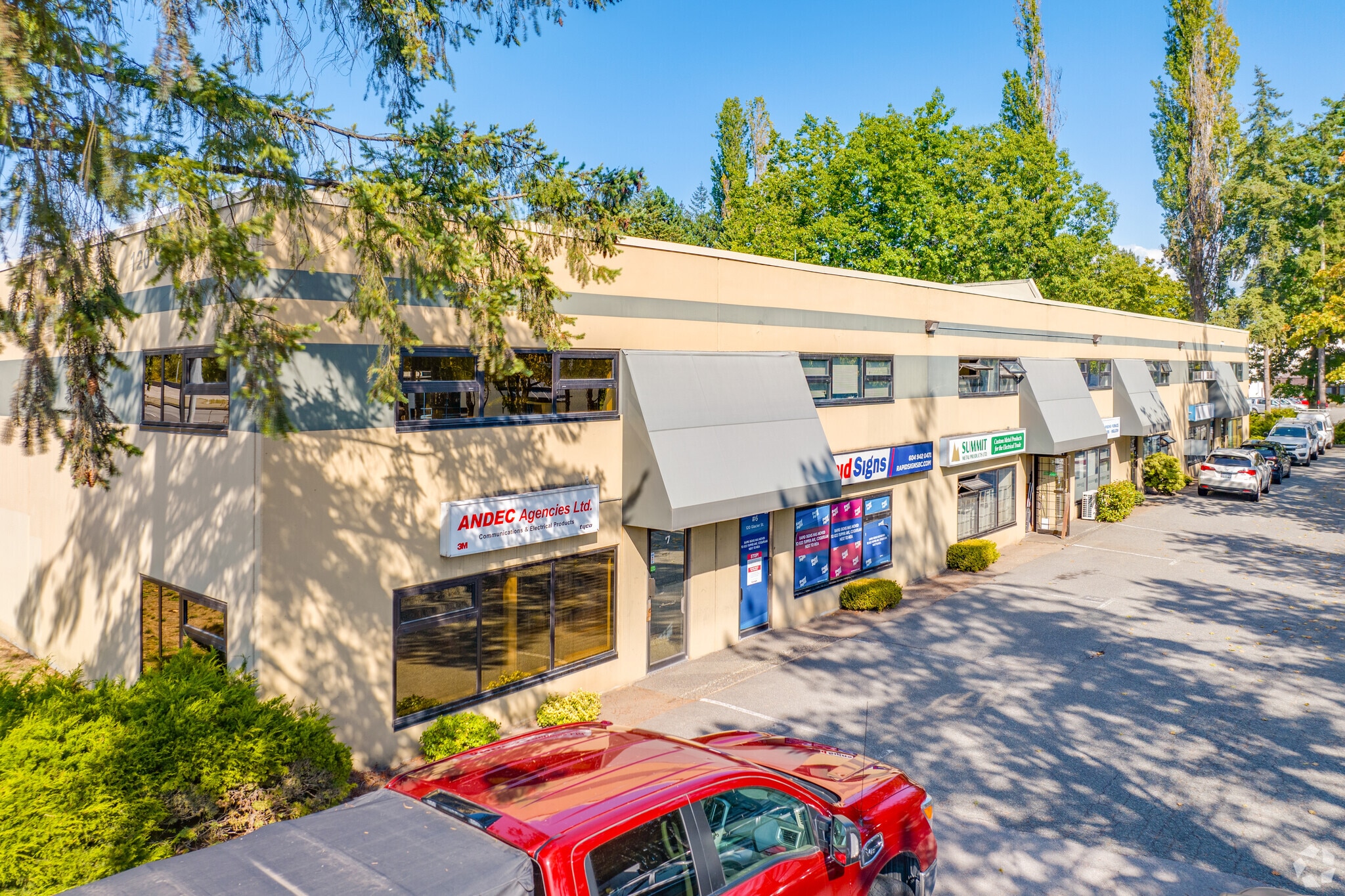 120 Glacier St, Coquitlam, BC à vendre Photo principale- Image 1 de 1