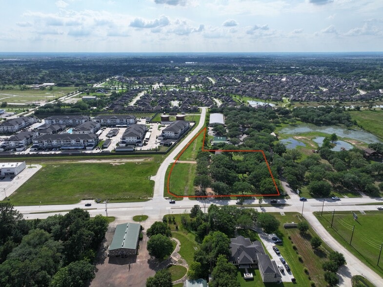 16607 Mueschke Rd, Cypress, TX à vendre - Photo du bâtiment - Image 1 de 67