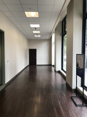 2 W Broad St, Bethlehem, PA for lease - Lobby - Image 2 of 16