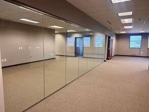14500 S Outer Forty Rd, Chesterfield, MO for lease Interior Photo- Image 1 of 5