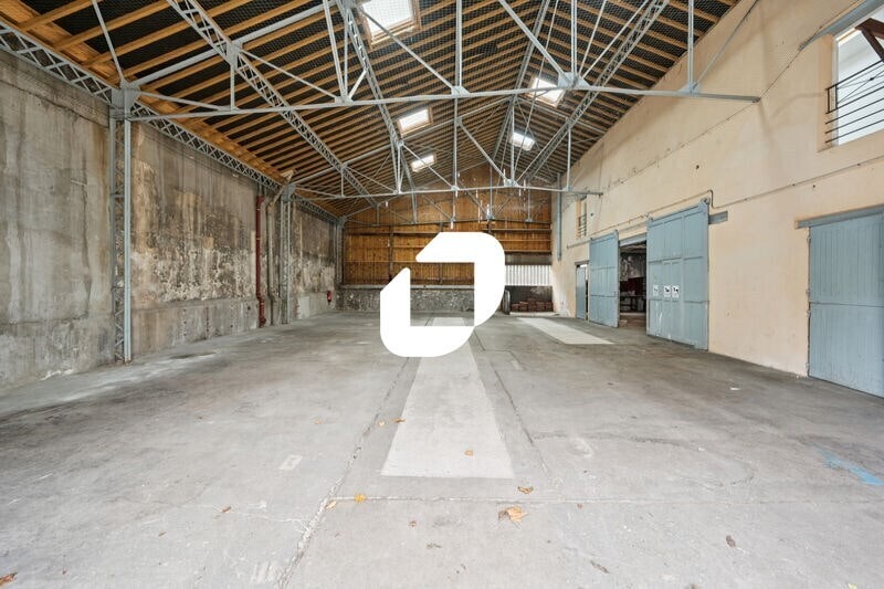 Flex in Malakoff for sale - Interior Photo - Image 2 of 14