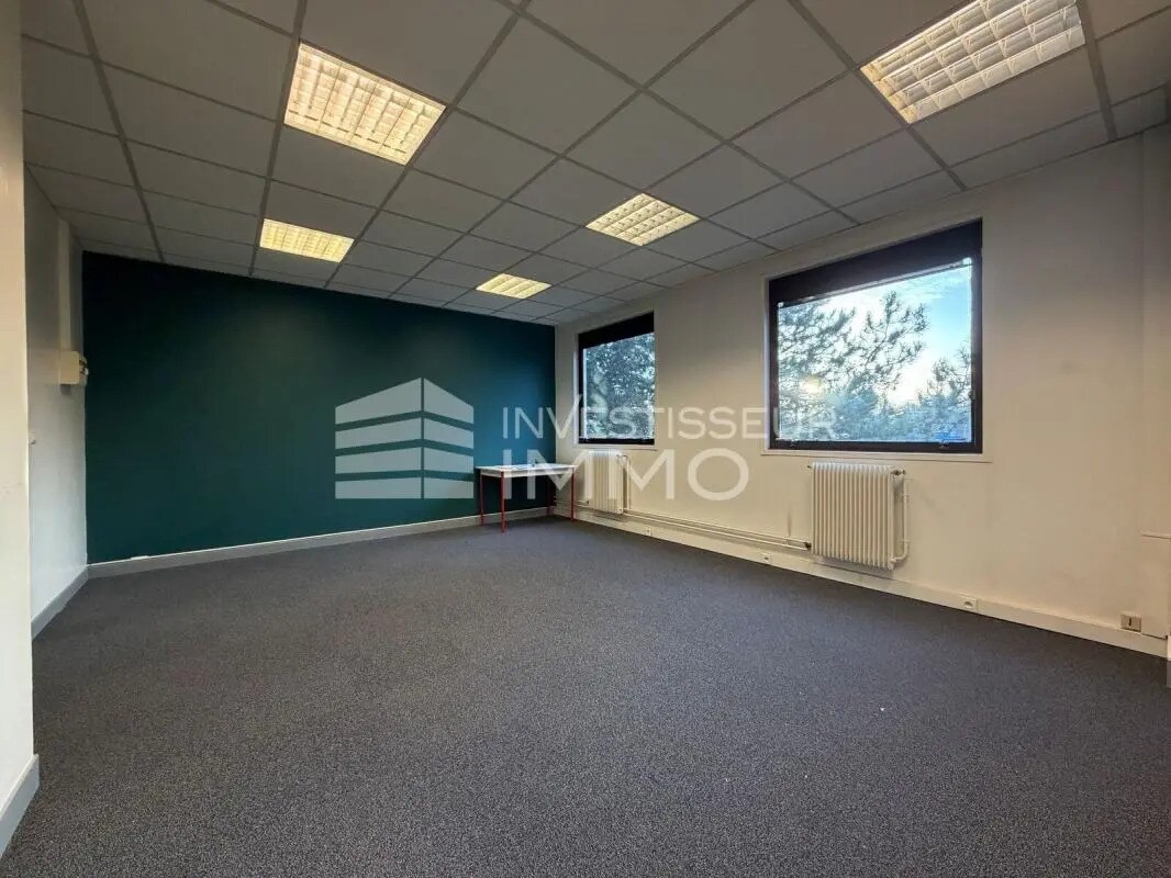 Office in Lognes for lease Interior Photo- Image 1 of 5