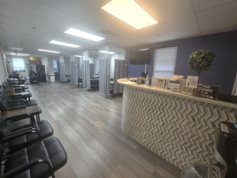 881 Allwood Rd, Clifton, NJ for lease - Interior Photo - Image 2 of 10
