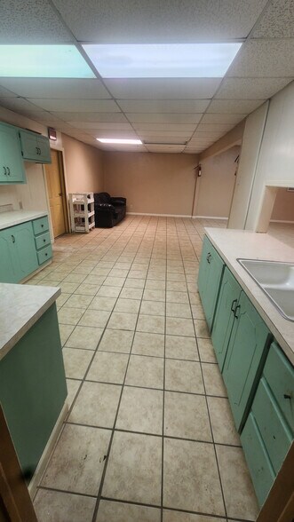 1116 SW H Ave, Lawton, OK à vendre - Photo du bâtiment - Image 3 de 19