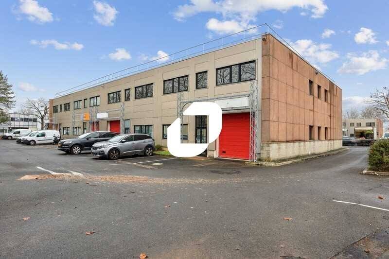 Flex in Bondoufle for lease Building Photo- Image 1 of 8
