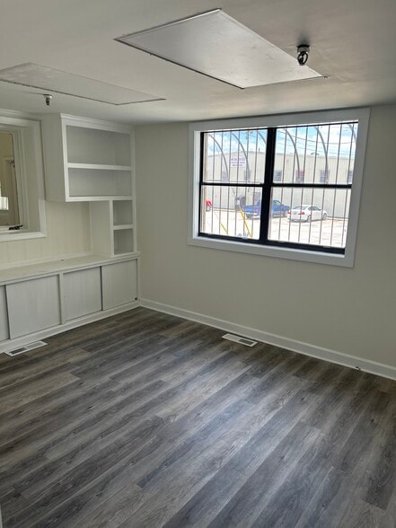 710 Haines Ave, Waycross, GA for lease - Building Photo - Image 2 of 6