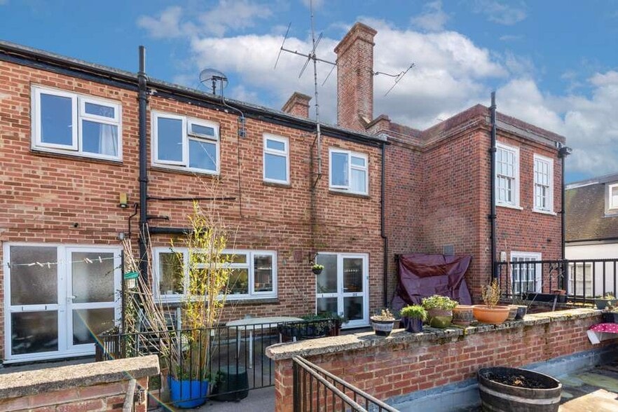 34D-34E High St, Alton à vendre - Photo du bâtiment - Image 2 de 6