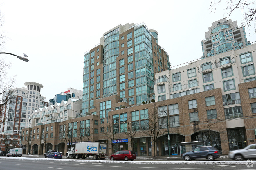 1169 Main St, Vancouver, BC for lease - Primary Photo - Image 1 of 12