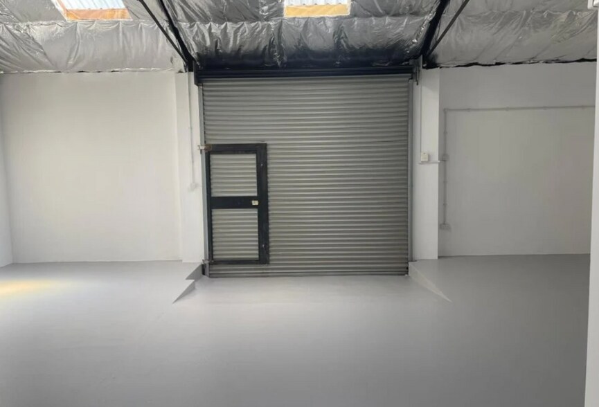 Kings Head Road Gendros Swansea City And County, Swansea à louer - Photo du bâtiment - Image 3 de 3