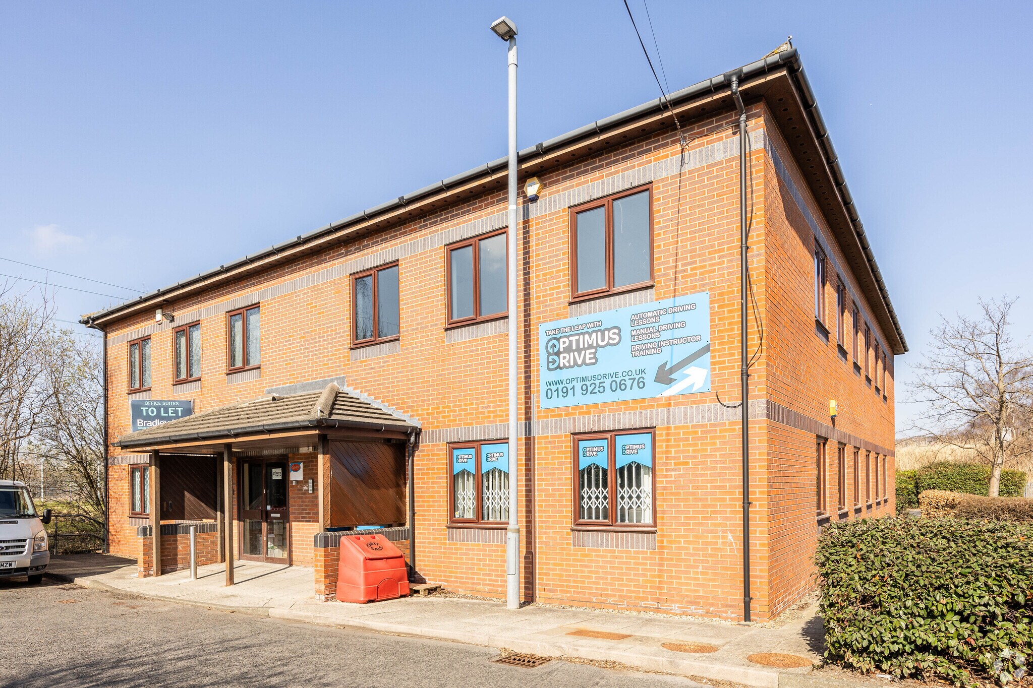 Waterside Dr, Gateshead for lease Building Photo- Image 1 of 2