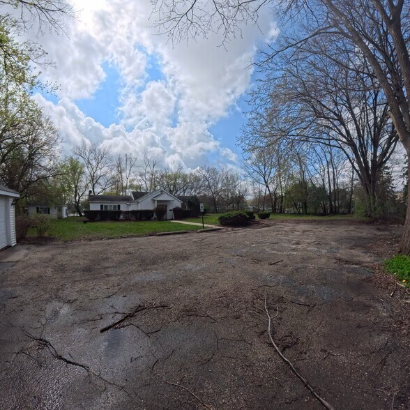805 E Palatine Rd, Palatine, IL à vendre - Photo du bâtiment - Image 3 de 33