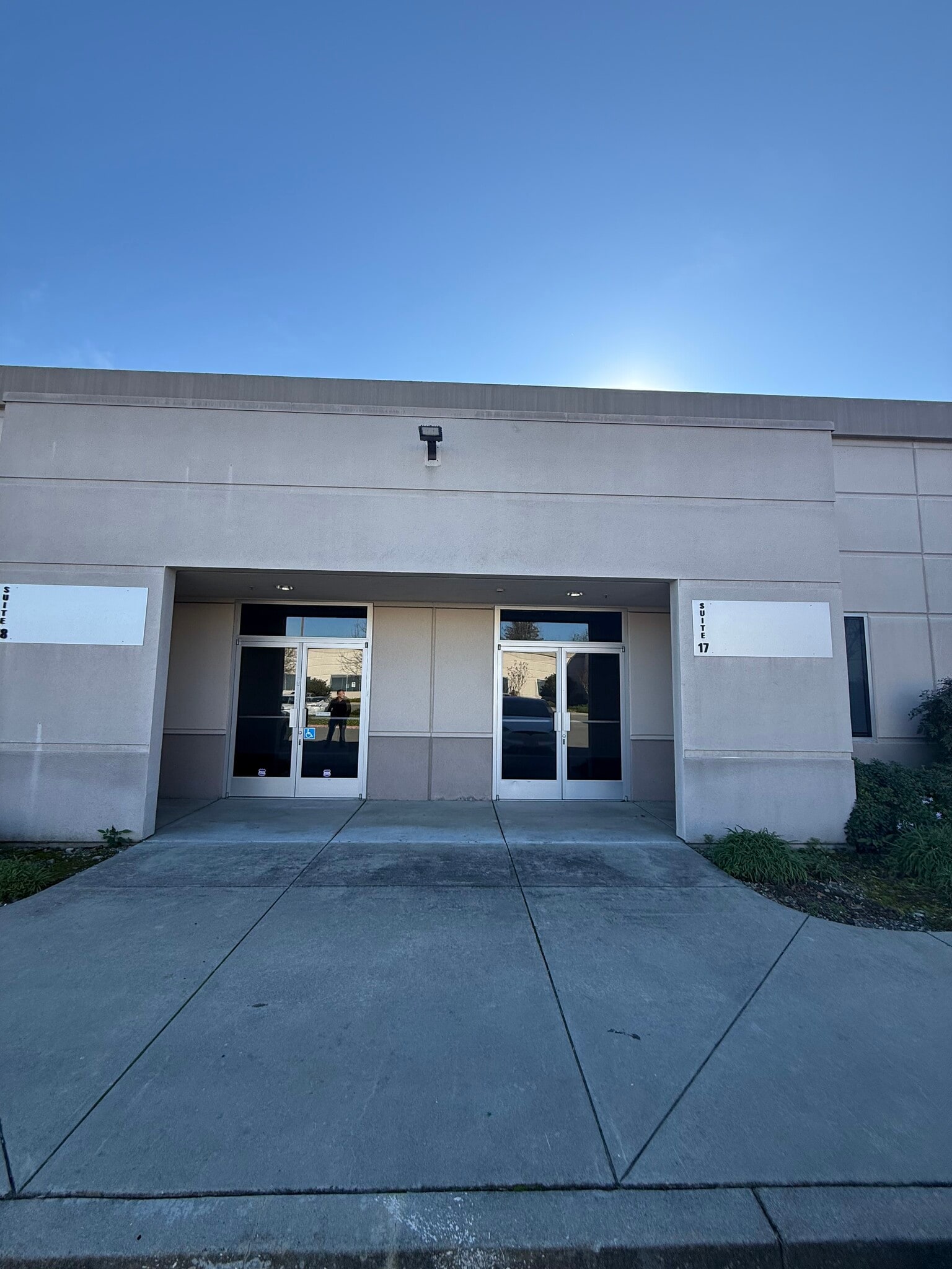 2526 Qume Dr, San Jose, CA for lease Interior Photo- Image 1 of 33