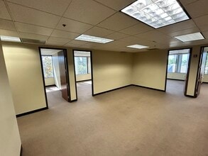 4300 Long Beach Blvd, Long Beach, CA for lease Interior Photo- Image 2 of 4