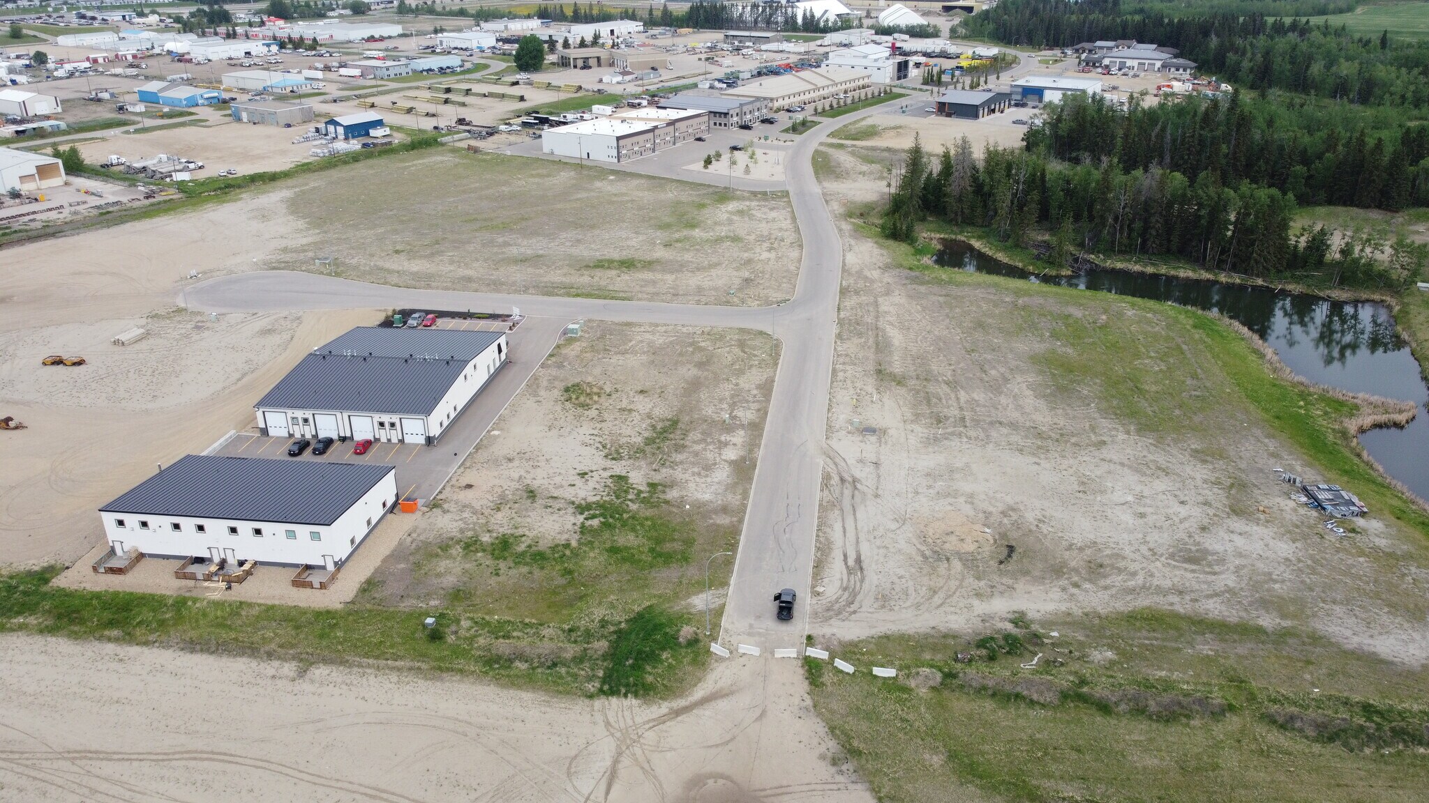 1 Range Rd II, Red Deer County, AB à vendre Photo du bâtiment- Image 1 de 4