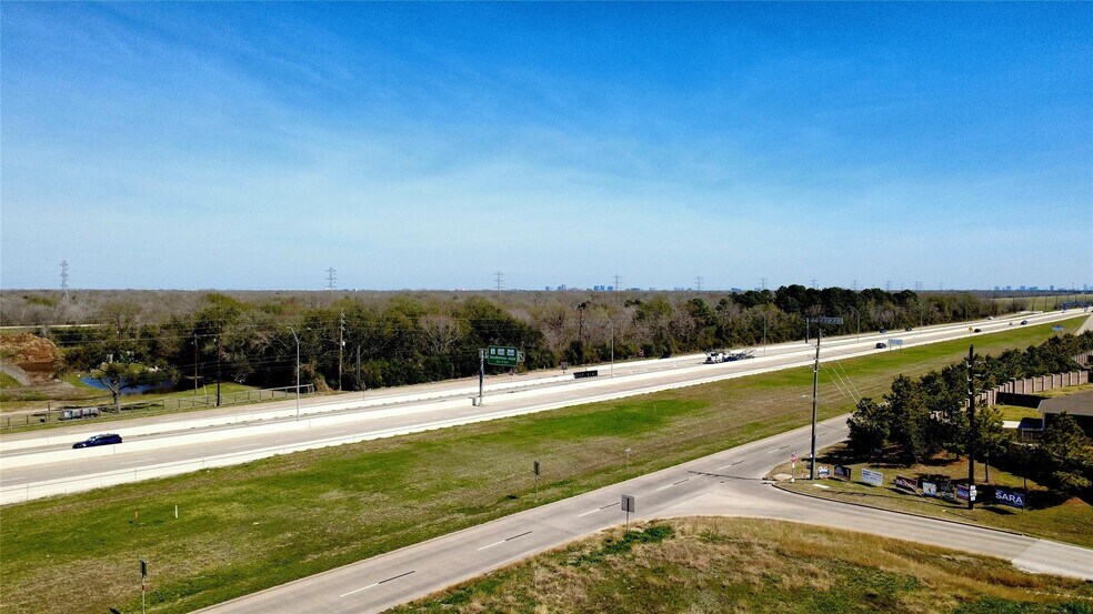 SEC 2 Grand Mission Park Dr, Richmond, TX à vendre - Photo du bâtiment - Image 3 de 8