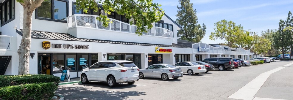 270 Bristol St, Costa Mesa, CA for lease - Building Photo - Image 2 of 4