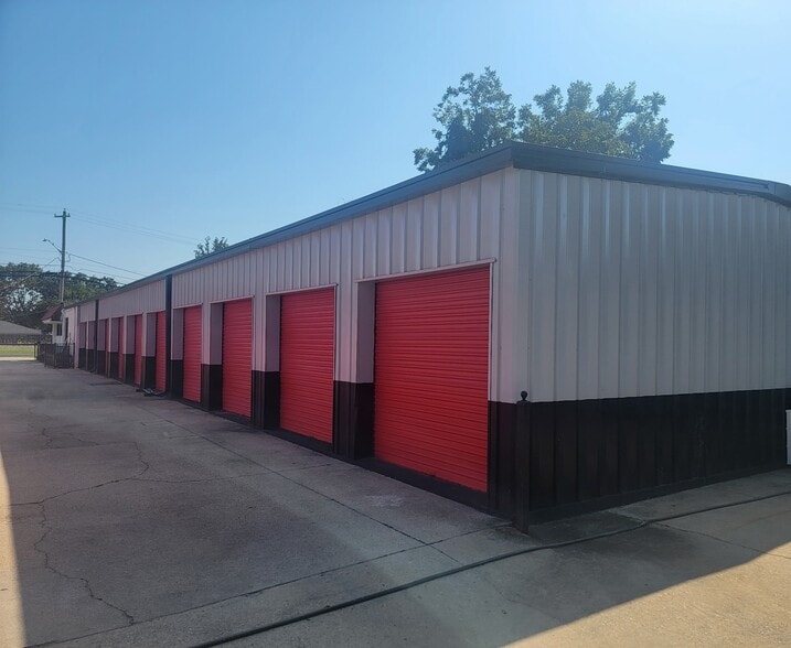 700 W Railroad St, Long Beach, MS à vendre - Photo du bâtiment - Image 2 de 10