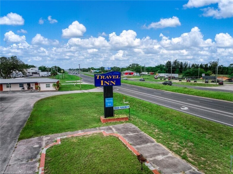 5272 US Highway 27 S, Sebring, FL à vendre - Photo du bâtiment - Image 3 de 35