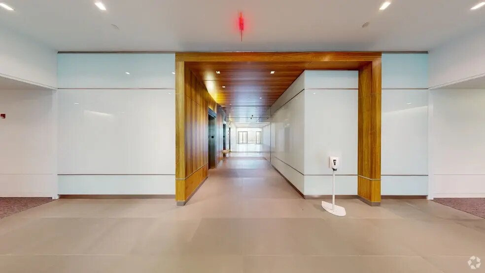 200 Rivers Edge Dr, Medford, MA à louer - Numérisation 3D de Matterport - Image 2 de 8
