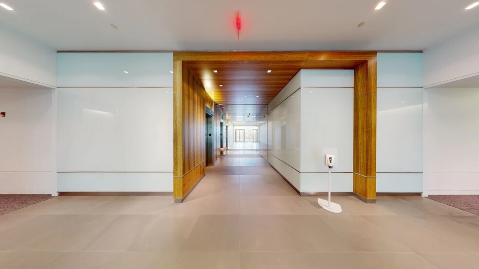 200 Rivers Edge Dr, Medford, MA à louer - Numérisation 3D de Matterport - Image 2 de 8