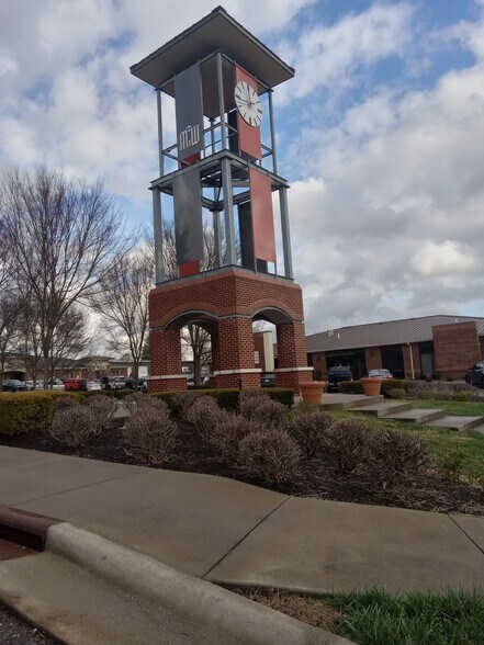 55 MedPark Dr, Somerset, KY à louer - Photo principale - Image 1 de 5