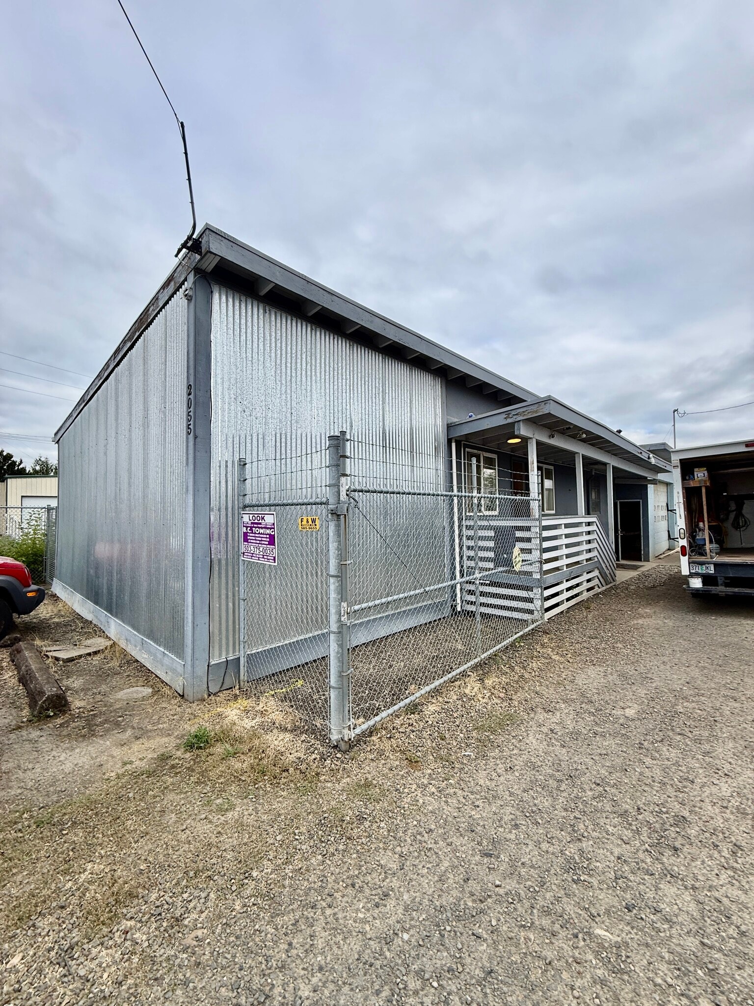 2055 Oxford St SE, Salem, OR for lease Interior Photo- Image 1 of 3