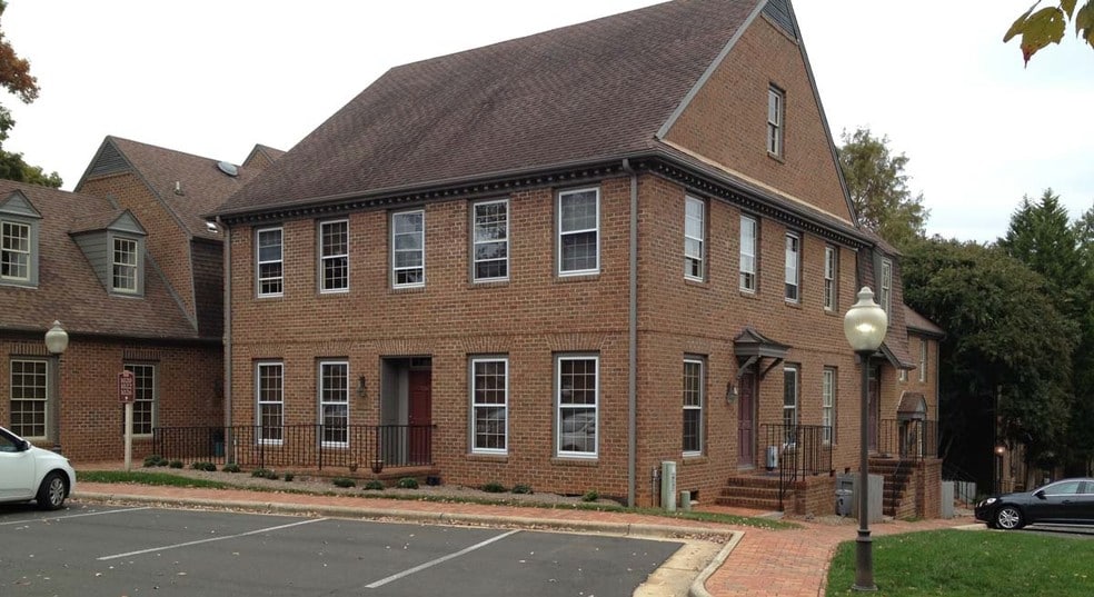 1024-1028 Washington St, Raleigh, NC for lease - Building Photo - Image 3 of 3