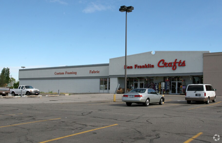 1946 W 5600 S, Roy, UT à vendre - Photo du bâtiment - Image 2 de 26