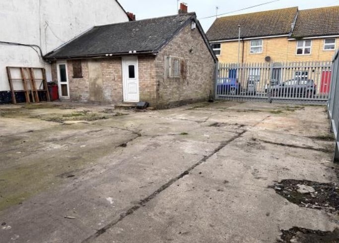 63-65 London Rd, Kessingland à louer Photo principale- Image 1 de 2