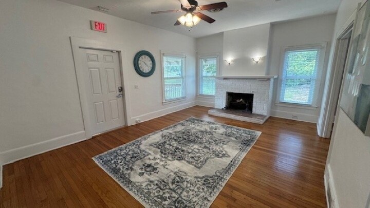 6819 Massachusetts Ave, New Port Richey, FL à louer - Photo du bâtiment - Image 2 de 3