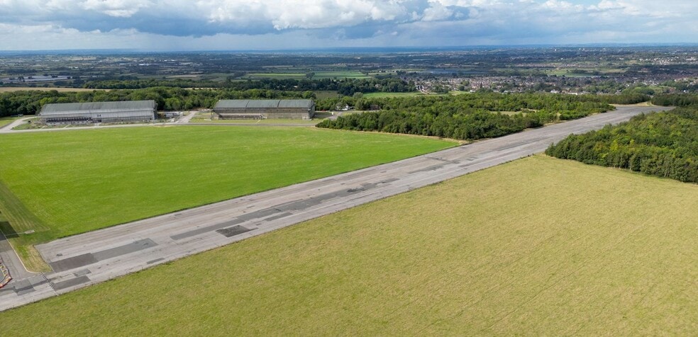 Red Barn Lane, Wroughton for lease - Aerial - Image 1 of 11