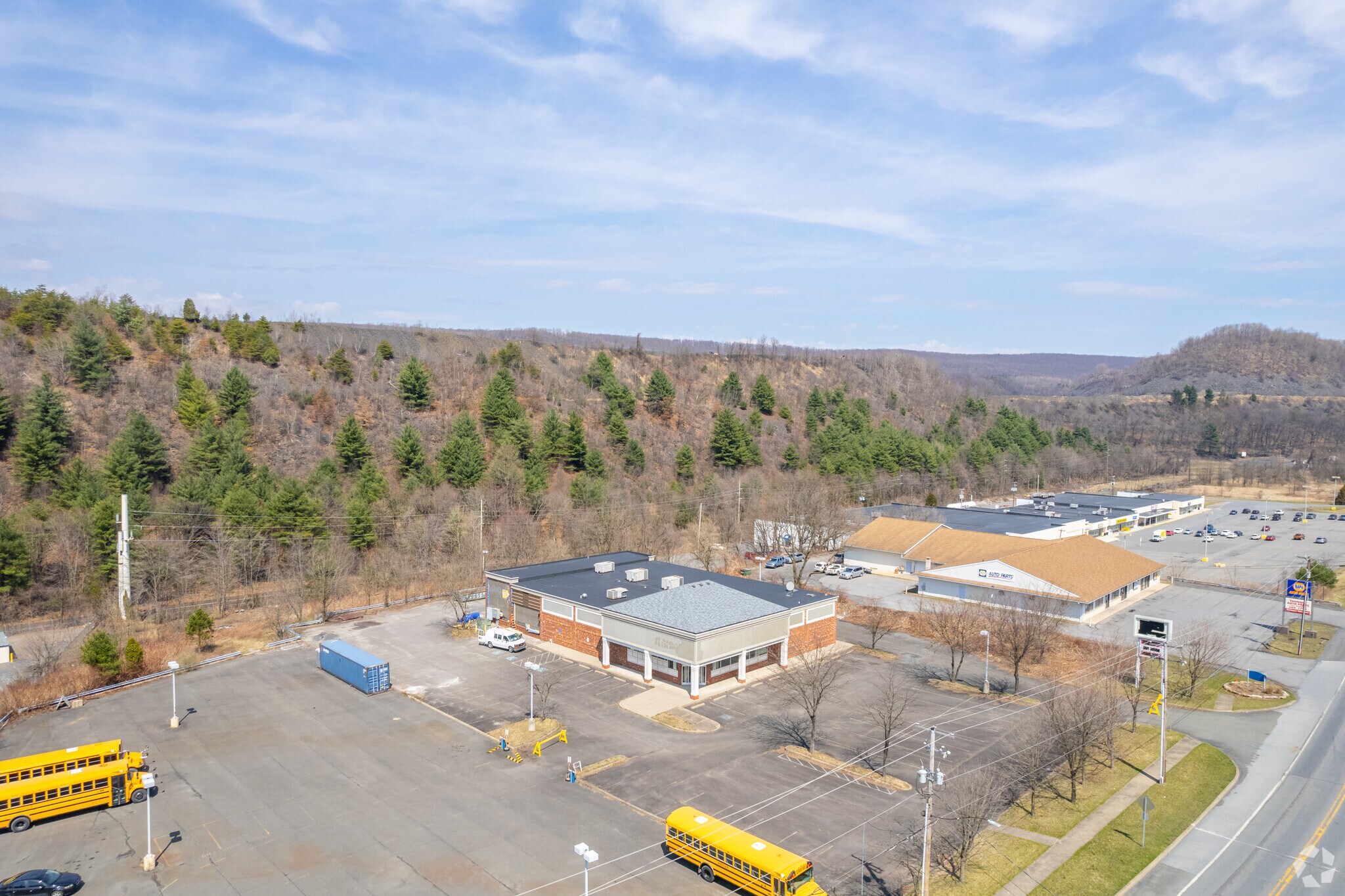 1099 E Broad St, Tamaqua, PA à vendre Aérien- Image 1 de 27