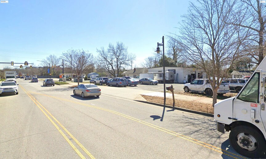 207 White St W, Rock Hill, SC à vendre Photo principale- Image 1 de 8