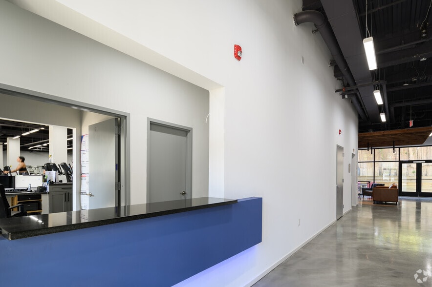 4419 Ludlow St, Philadelphia, PA for lease - Lobby - Image 2 of 31