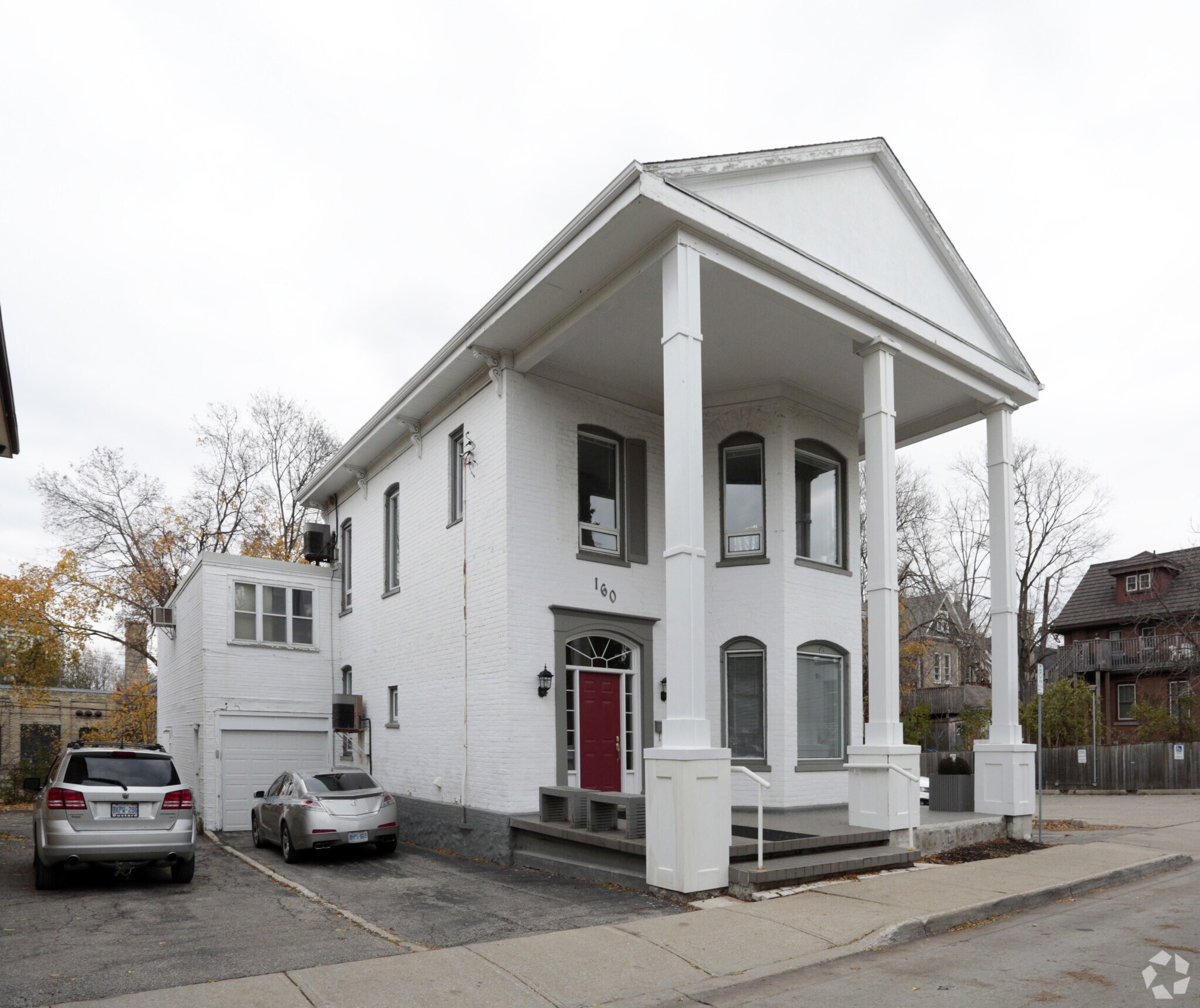 160 King St S, Waterloo, ON à vendre Photo principale- Image 1 de 1