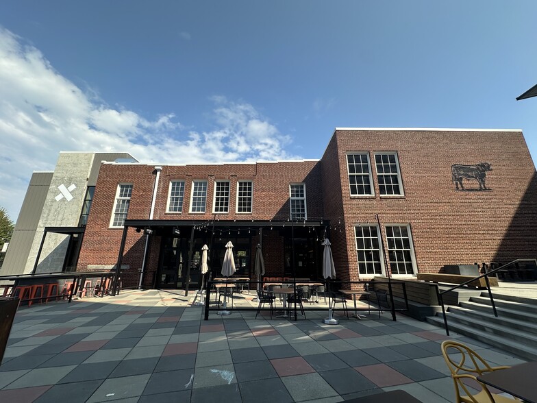 13205 NE 175th St, Woodinville, WA à louer - Photo principale - Image 1 de 5