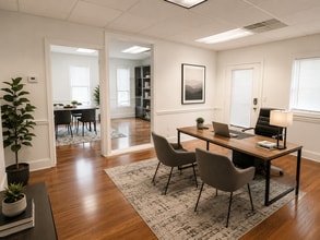 200 Market Pl, Roswell, GA for lease Interior Photo- Image 1 of 6