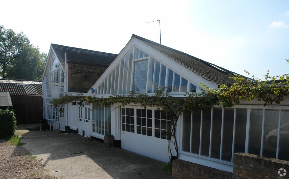 5-17 Thames St, Hampton à louer - Photo du bâtiment - Image 2 de 20